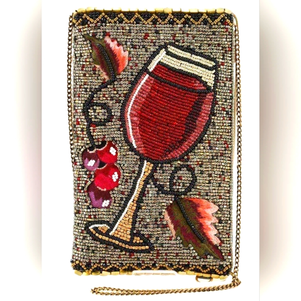 🍷Mary Frances "Vino" Crossbody